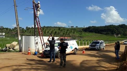 Operação contra furto de energia constata 64 irregularidades em João Pessoa e Mamanguape