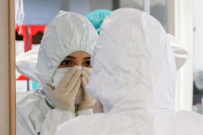 Por Covid-19, brasileiros recorrem ao atendimento médico em casa e à telemedicina