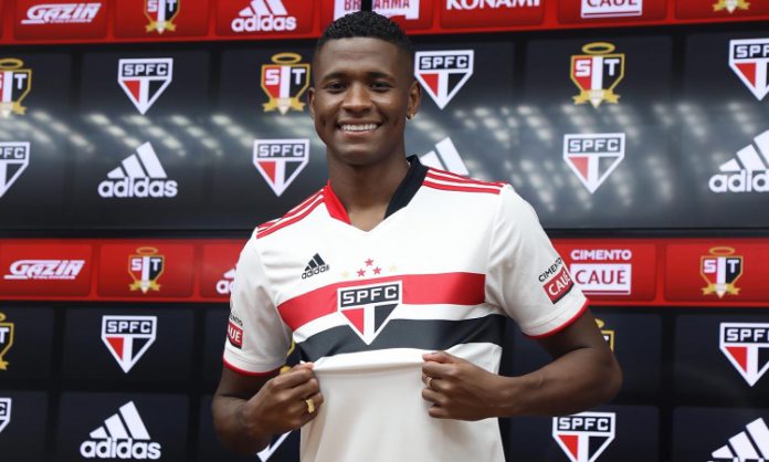 Em apresentação, Orejuela projeta títulos no São Paulo: ‘Vai ser muito bom jogar aqui’