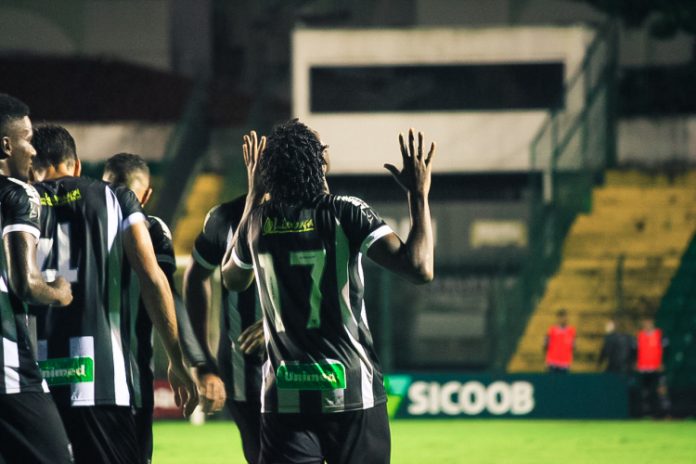 Figueirense entra com pedido de recuperação judicial e pode falir no centenário