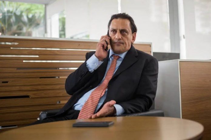 Frederick Wassef: ‘Estamos seguros, Flávio Bolsonaro foi vítima de crimes e ilegalidades’