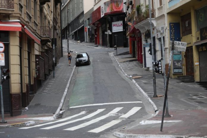 Feriados antecipados: Confira serviços com funcionamento alterado em São Paulo