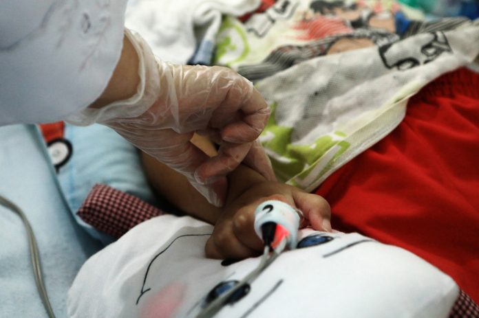 Pessoas que utilizam aparelhos médicos ligados na energia elétrica devem se recadastrar junto à Cosern; veja como