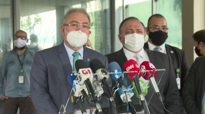 ‘Temos que unir esforços com os secretários municipais e estaduais de Saúde’, diz Marcelo Queiroga