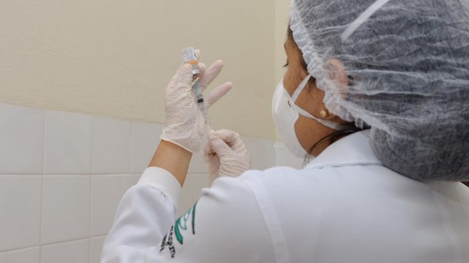 Mossoró inicia vacinação de idosos a partir de 65 anos nesta quinta-feira (1º)