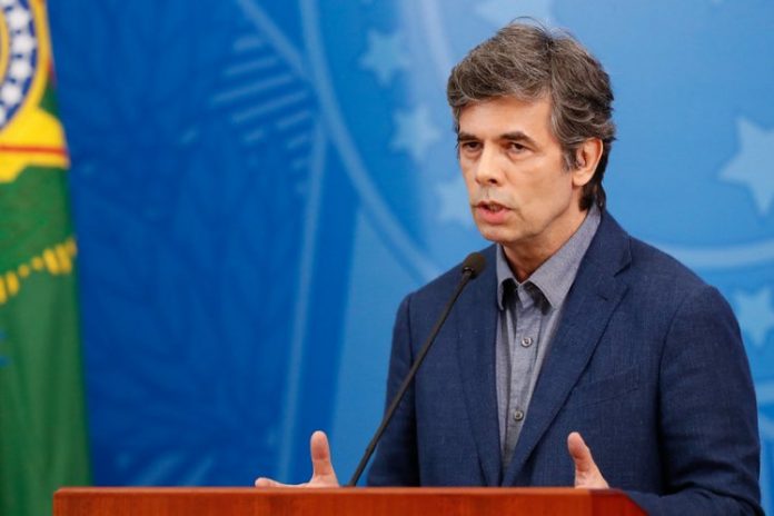 Nelson Teich defende união entre governos para o combate à Covid-19