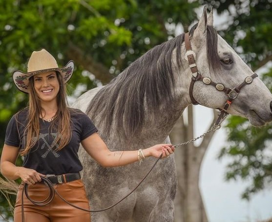 Morre em Recife veterinária de 31 anos vítima da Síndrome de Haff, a ‘doença da urina preta’