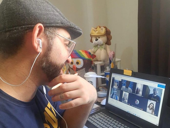 Escola usa podcast como recurso educacional e engaja alunos e professores em Natal