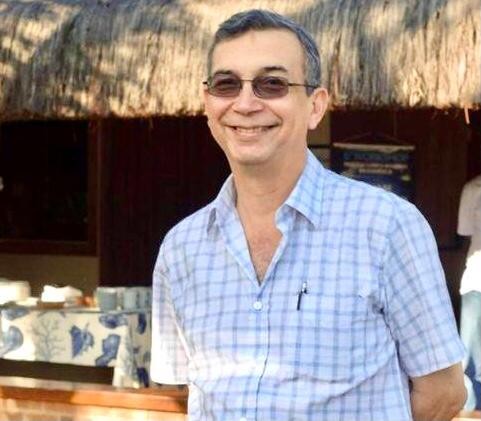 Professor da UFPB, Joel Batista Neto morre por complicações da Covid-19, aos 64 anos