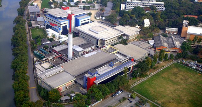 Após falha em equipamento, Fiocruz inicia produção de vacina contra Covid-19 nesta segunda