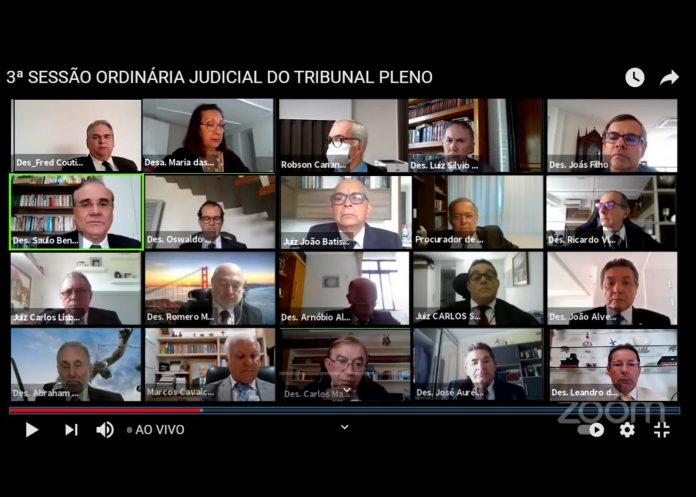 TJ declara inconstitucional lei que condiciona uso de banheiros de escolas de Campina Grande ao sexo biológico