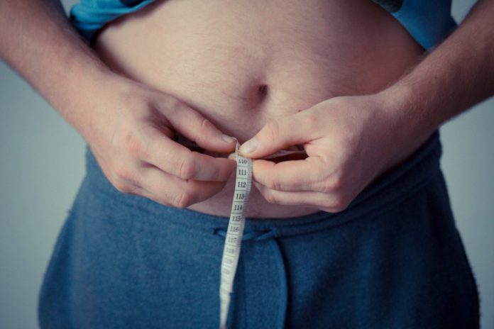 Riscos da obesidade e como realizar a cirurgia bariátrica pelo SUS
