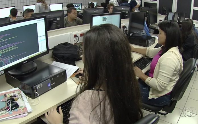 Participação feminina em produção de softwares ainda é um desafio, revela pesquisa do IFPB