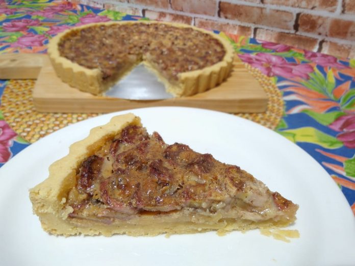 Aprenda a fazer uma deliciosa torta de banana