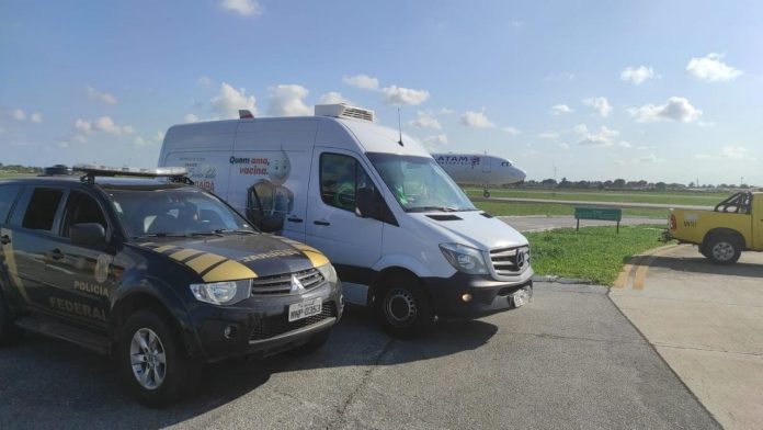 Trinta municípios da Paraíba ainda não foram pegar as novas doses de vacina contra a Covid-19