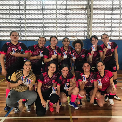 Lei que proibia esportes femininos faz 80 anos e mulheres ainda enfrentam restrições: ‘Torcida só quer paquerar’