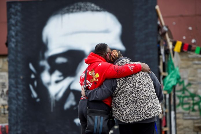 Ex-policial Derek Chauvin é condenado pela morte de George Floyd