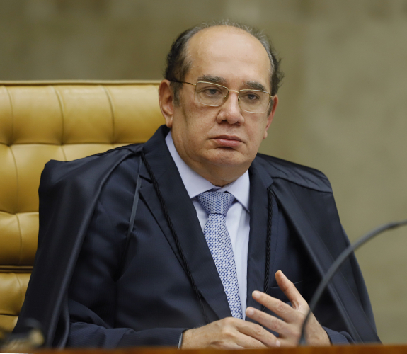 Gilmar Mendes deve vetar presença de público em missas e cultos em São Paulo