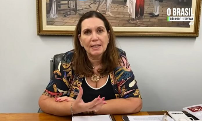 Bia Kicis: ‘Sistema tributário brasileiro é um dos mais obscuros do mundo, precisamos simplificá-lo’