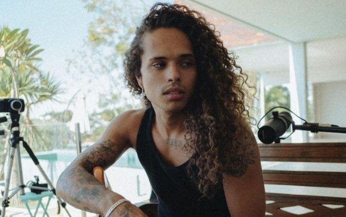 Vitão diz que nunca foi amigo de Whindersson, mas confessa: ‘Sempre fui muito fã’