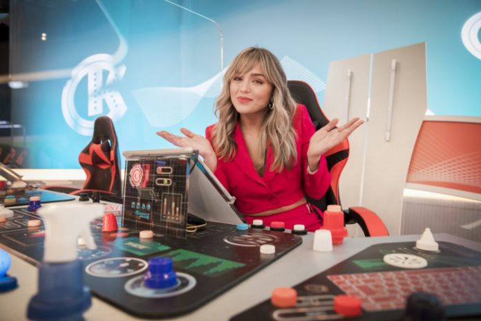 Apesar das críticas, Rafa Kalimann afirma que está ‘muito feliz’ com seu programa