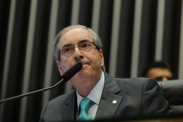 Constantino lamenta revogação da prisão de Cunha: ‘Mais um golpe nos que sonharam com um Brasil diferente’