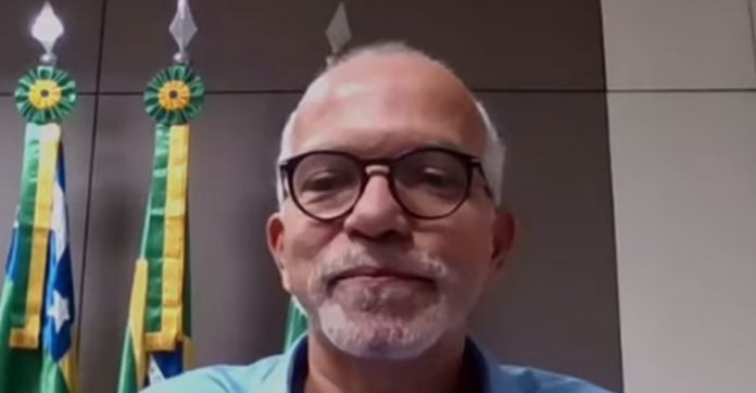 Prefeito de Aracaju toma posse como presidente da Frente Nacional de Prefeitos