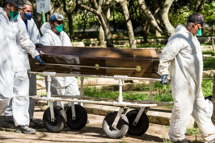 Natal ultrapassa 2 mil mortes por Covid-19