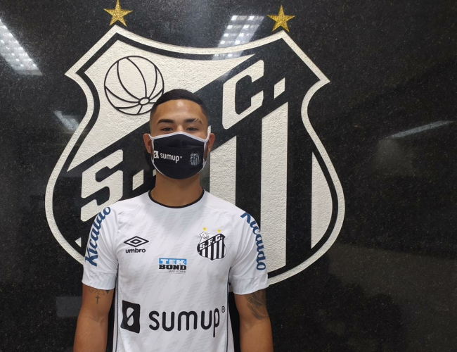 Santos prorroga contrato de joia Kevin Malthus, de 18 anos
