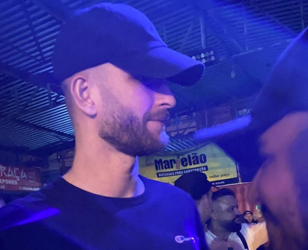 Léo Pereira falta a treino do Flamengo e tem vídeo em festa vazado; assista