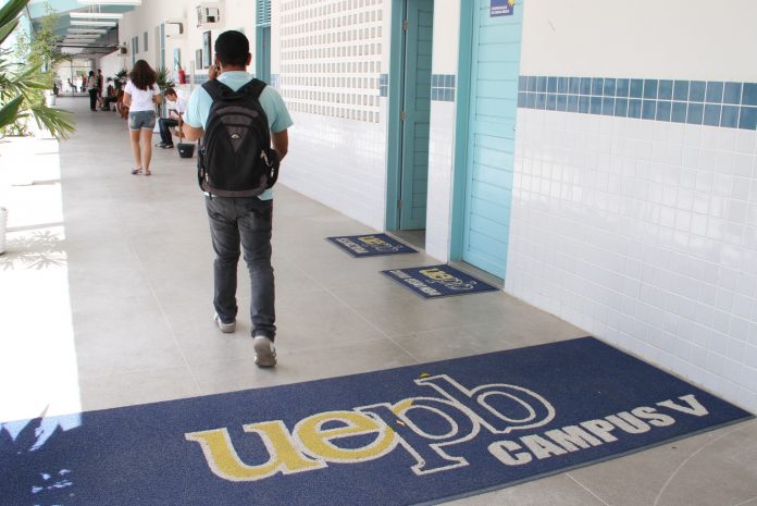 UEPB inscreve em cadastro reserva para cursinho gratuito Pró-Enem 2021