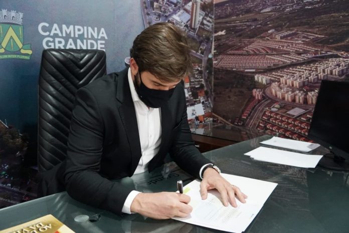 Novo decreto de Campina Grande permite aulas no formato híbrido para escolas particulares