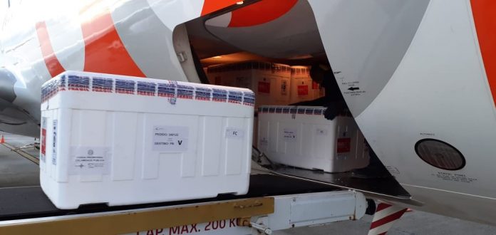 Paraíba distribui mais de 59 mil doses de vacinas contra a Covid-19 para municípios