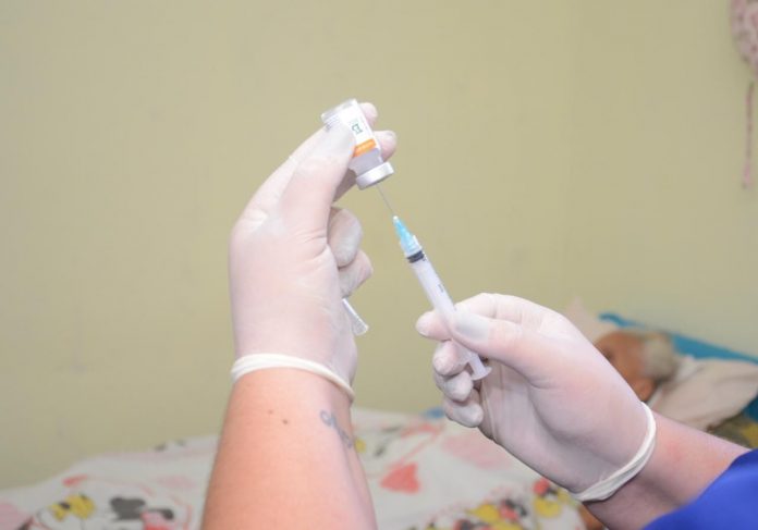 São Gonçalo do Amarante amplia vacinação contra Covid-19 para idosos a partir de 60 anos; veja cronograma