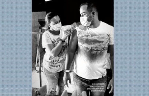 Sem ser de grupo prioritário, filho de vereadora é vacinado contra a Covid-19 no interior do RN; prefeitura apura caso