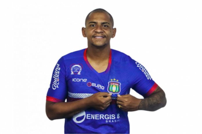 São Caetano anuncia a contratação de Walter até o final do Campeonato Paulista