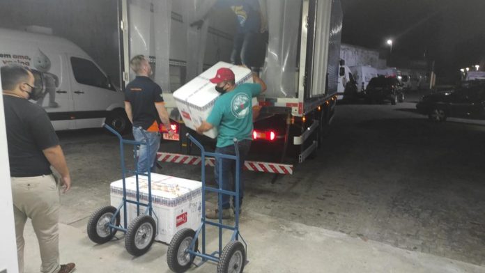 Paraíba recebe mais 82 mil doses de vacina contra a Covid-19 nesta quinta-feira (8)