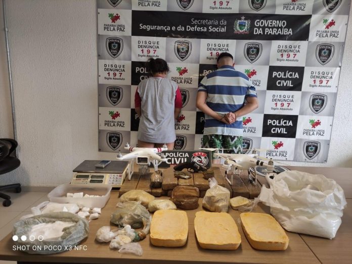 Casal é preso por suspeita de arremessar drogas com drones em presídios de João Pessoa
