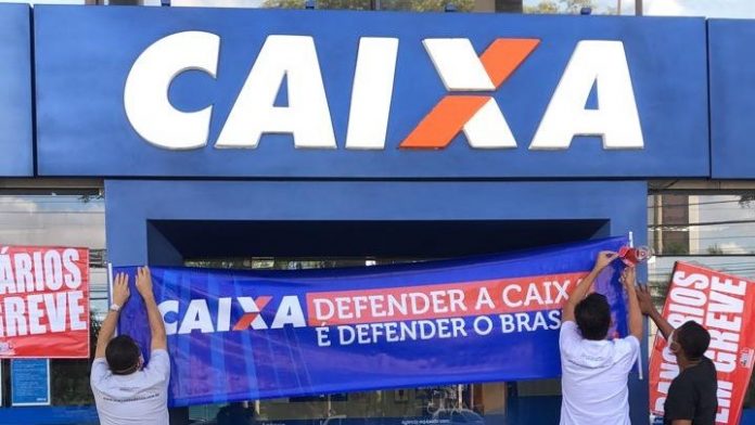 Bancários da Caixa na Paraíba paralisam atividades nesta terça-feira (27)