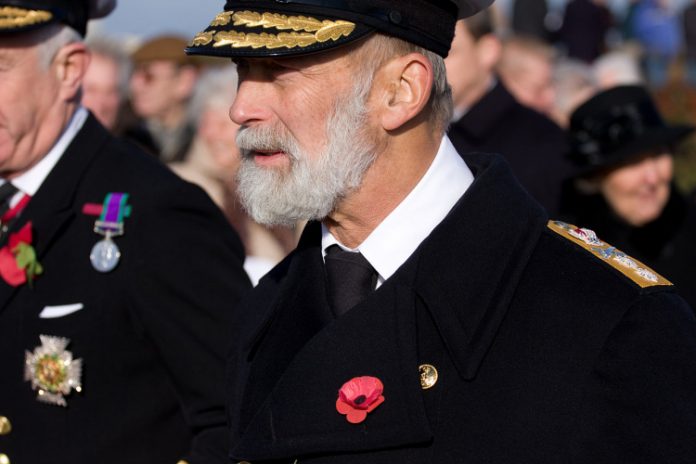 Primo da Rainha Elizabeth II é acusado de oferecer acesso a Putin em troca de dinheiro