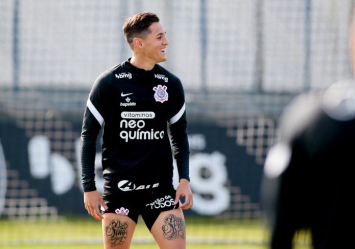 Corinthians perde Cantillo para o Majestoso, mas terá retorno de Mateus Vital