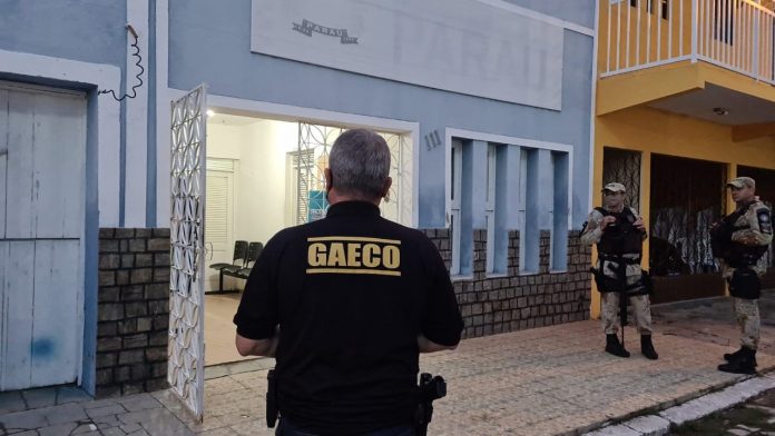 Operação do MP que investiga suposto desvio de dinheiro em Paraú, RN, prende marido da prefeita e servidor público