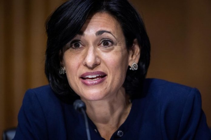 EUA: Vacinados são serão mais obrigados a usar máscara em ambientes fechados