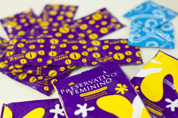 Menos de 24% da população sexualmente ativa do RN usa preservativo regularmente, diz IBGE