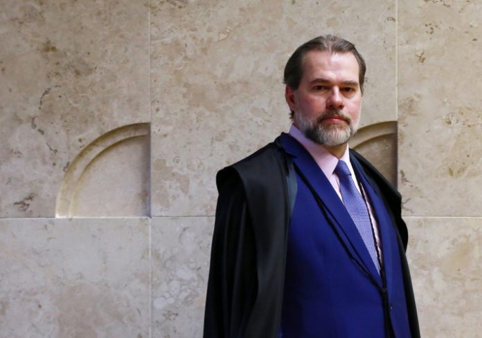 STF se joga na lama após decisão de Fachin de proibir investigação de Toffoli