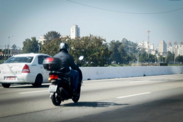 Produção de motos aumenta, mas tem desempenho afetado por falta de peças