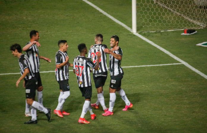Atlético-MG, Cruzeiro e Corinthians são os clubes mais endividados do Brasil; veja lista