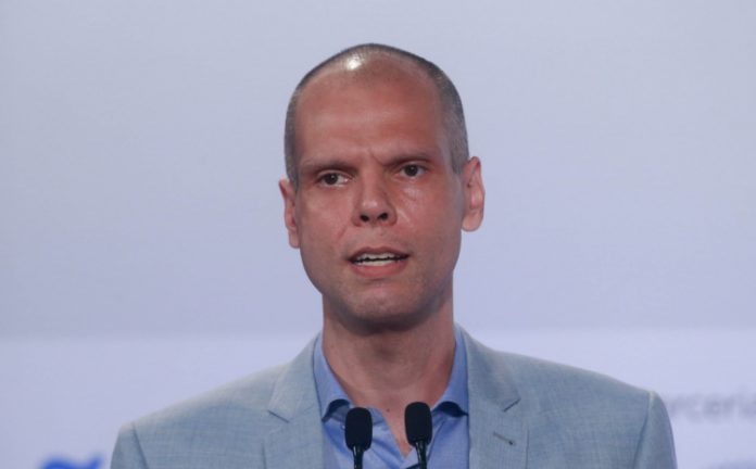 Covas recebe visita de políticos após anúncio de quadro irreversível: ‘Nossa maior referência’