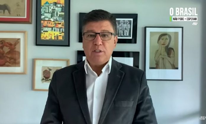 ‘Quem ganha menos, paga menos’, diz senador Carlos Viana sobre reforma tributária