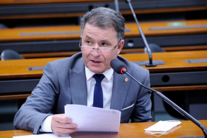 Relator da reforma administrativa admite proposta com ressalvas